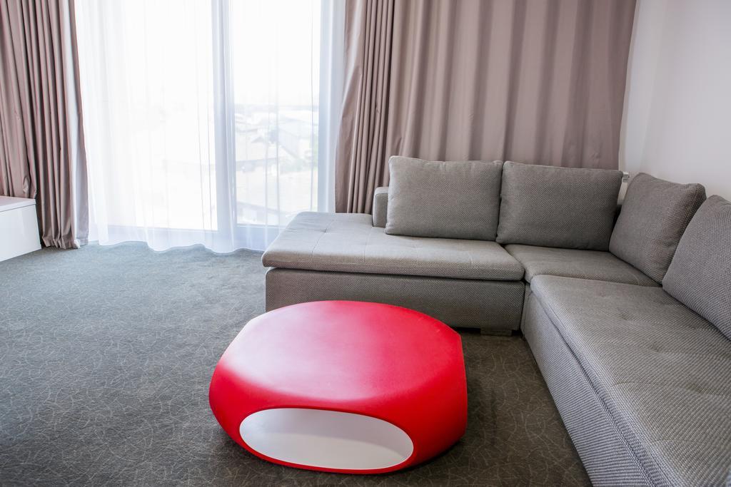 Hotel Tempo Târgu-Mureş Zimmer foto